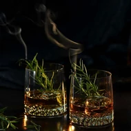 Röviditalos, Whiskys poharak