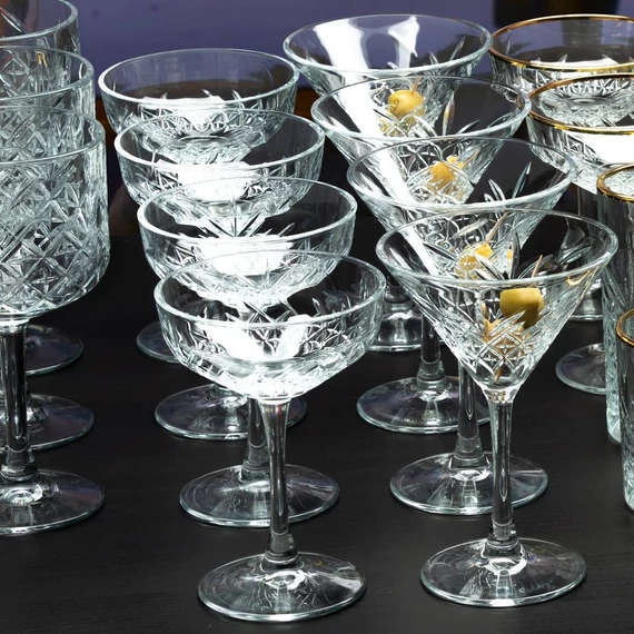 Pasabahce Timeless martinis pohár szett 230 ml 4 darabos