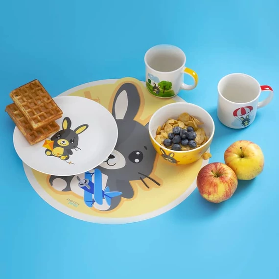Ambition Junior Betty I Bunny bögre 240 ml repülő