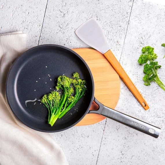 Ambition Taurus serpenyő 28 cm